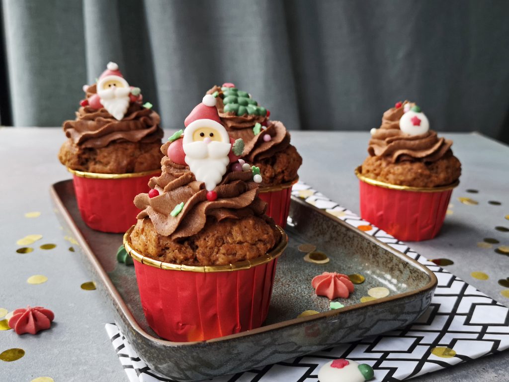 gingerbread muffins