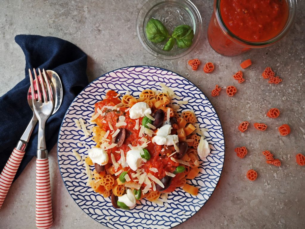 pastasaus met linzenpasta